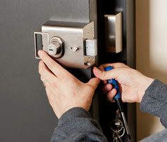 City Locksmith Store Leesburg, VA 703-570-4161 City Locksmith Store Leesburg, VA 703-570-4161